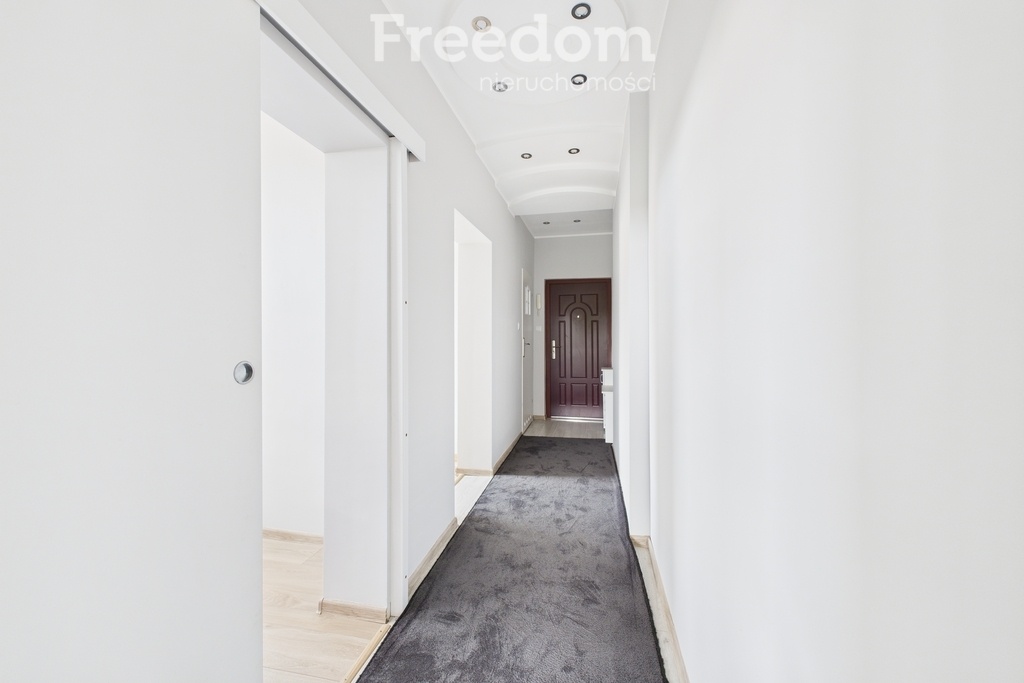 Elbląg FREEDOM NIERUCHOMOŚCISprzedam mieszkanie - Elbląg, Topolowa. Na sprzedaż oferuję przytulne, w pełni