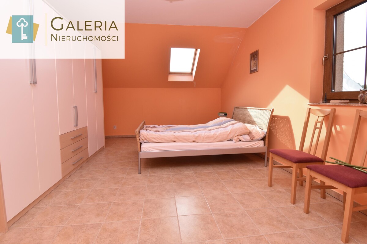 Elbląg GALERIA NIERUCHOMOŚCIZ pasji i miłości do nieruchomościNa sprzedaż: Atrakcyjny z ogromnym potencjałem dom z