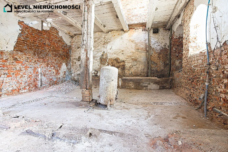 Elbląg LEVEL NIERUCHOMOŚCISiedlisko z potencjałemDom ok.160 m2,działki 5,666 m2MarwicaNIERUCHOMOŚCI NA