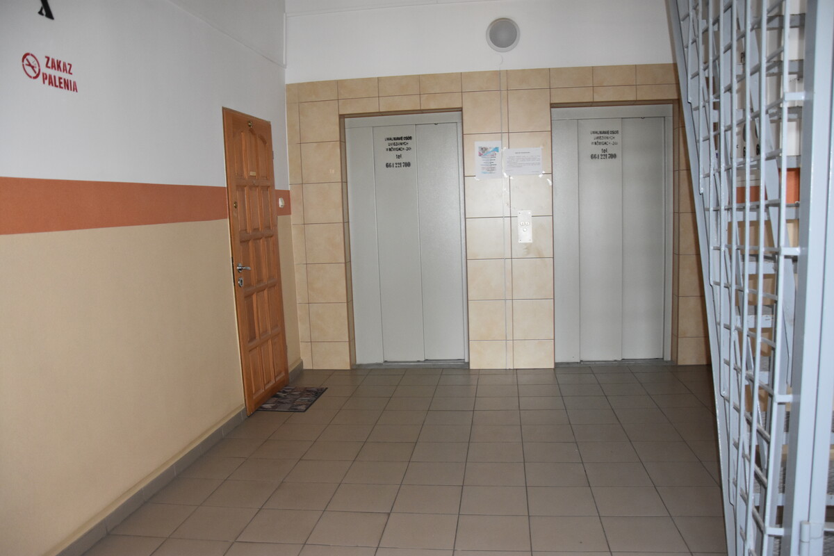 Elbląg REZERWACJAATUT NIERUCHOMOŚCI poleca z nową cenąMIESZKANIE z PIĘKNĄ PANORAMĄ MIASTA. Elbląg ul. Piechoty.