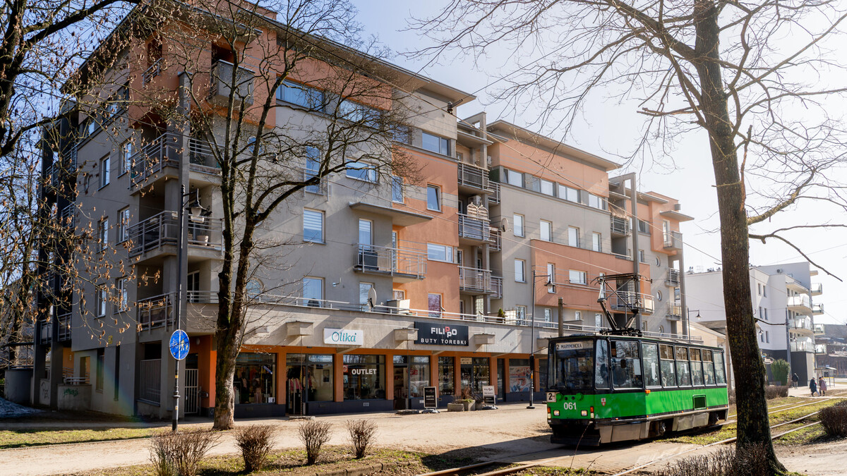 Elbląg TO MY SPRZEDAJEMYNIERUCHOMOŚCI W TYM MIEŚCIEBIURO NIERUCHOMOŚCIAMERICAN HOMEFOR SALE - 2 POKOJE - 3 MAJA