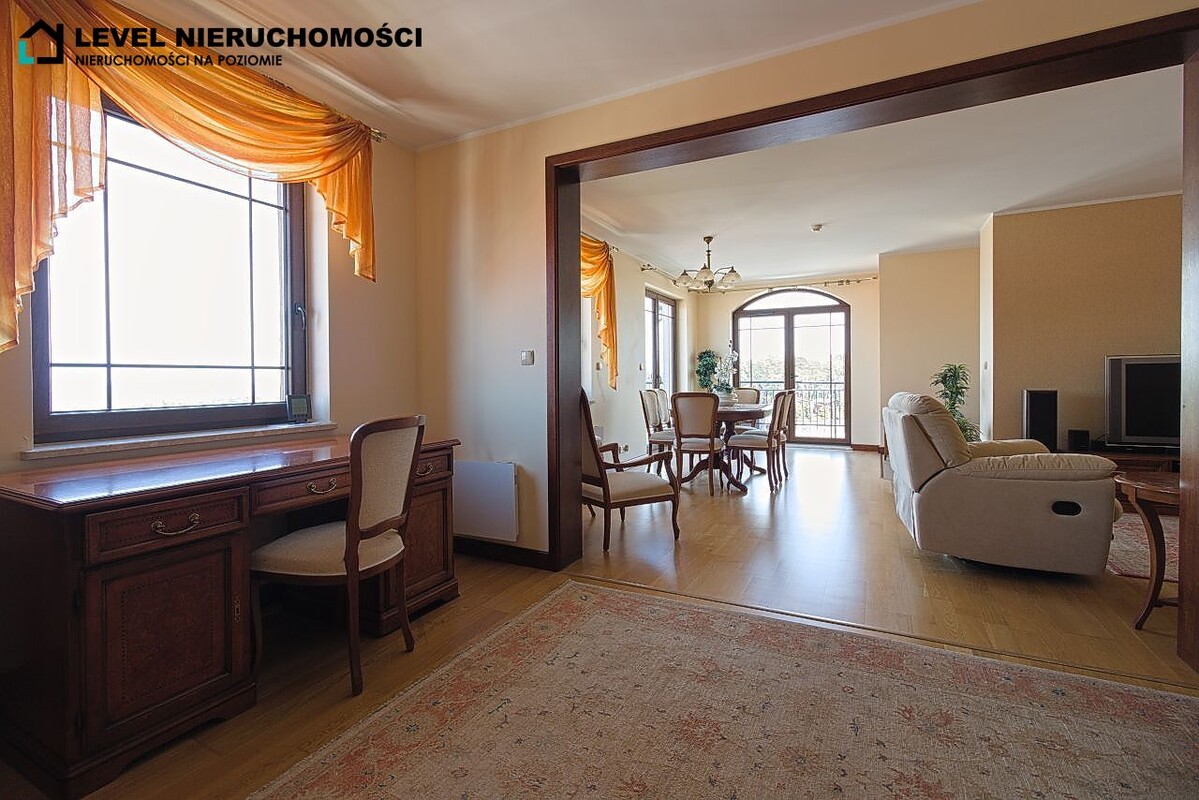 Elbląg LEVEL NIERUCHOMOŚCI Apartament z widokiem na morzeKrynica Morska NIERUCHOMOŚCI NA POZIOMIE