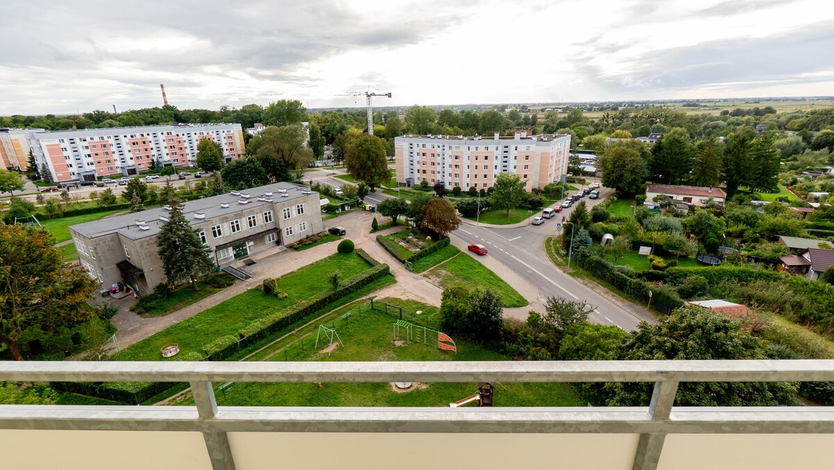 Elbląg TO MY SPRZEDAJEMYNIERUCHOMOŚCI W TYM MIEŚCIEBIURO NIERUCHOMOŚCIAMERICAN HOMEFOR SALE - 3 POKOJE -