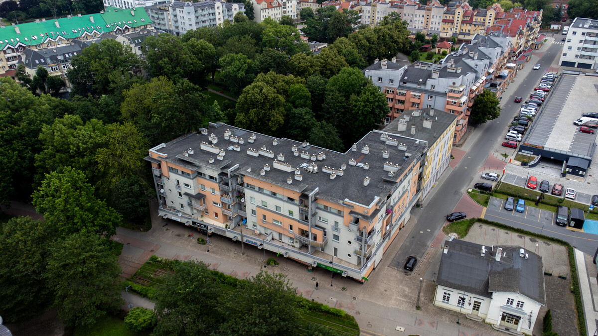 Elbląg TO MY SPRZEDAJEMYNIERUCHOMOŚCI W TYM MIEŚCIEBIURO NIERUCHOMOŚCIAMERICAN HOMEFOR SALE - 2 POKOJE - 3 MAJA