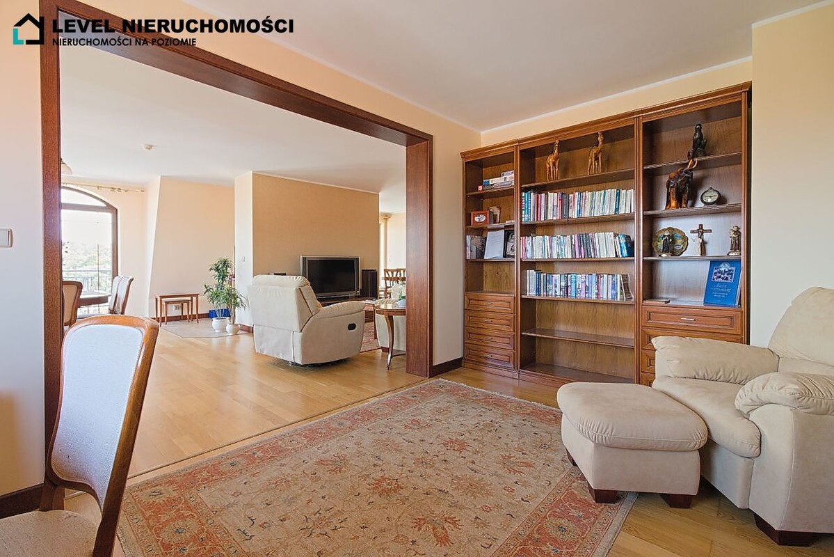 Elbląg LEVEL NIERUCHOMOŚCI Apartament z widokiem na morzeKrynica Morska NIERUCHOMOŚCI NA POZIOMIE