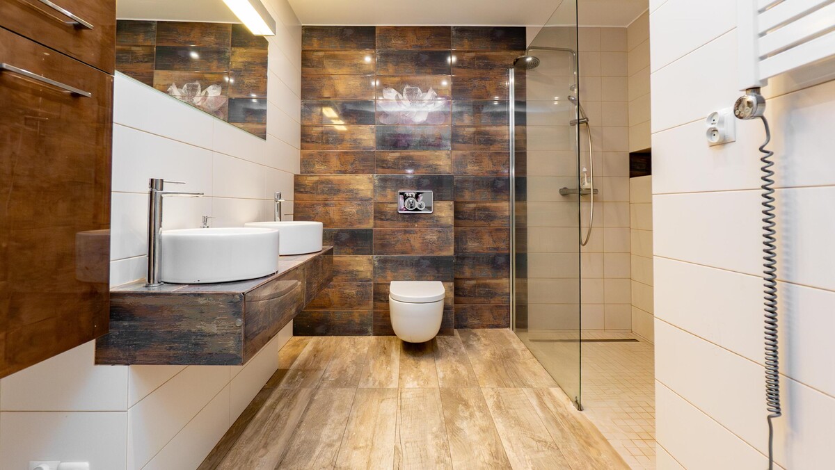 Elbląg TO MY SPRZEDAJEMYNIERUCHOMOŚCI W TYM MIEŚCIEBIURO NIERUCHOMOŚCIAMERICAN HOMEFOR SALE - 4 POKOJE - KOSSAKA