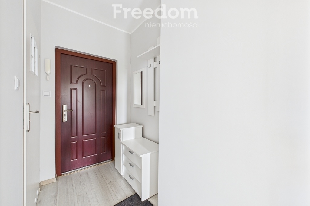 Elbląg FREEDOM NIERUCHOMOŚCISprzedam mieszkanie - Elbląg, Topolowa. Na sprzedaż oferuję przytulne, w pełni