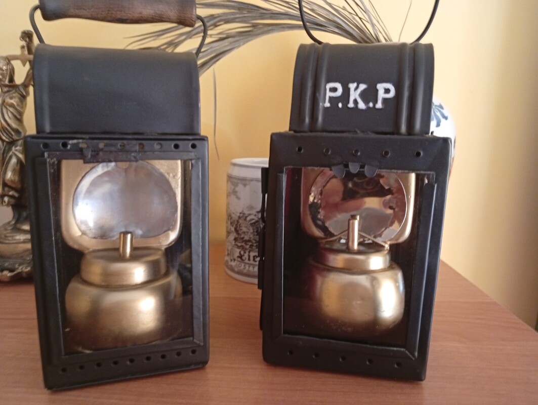 Elbląg Sprzedam 5 lamp zabytkowych PKP 3 szt lampy do przewozu wojska w wagonach towarowych na świeczkę lampy po