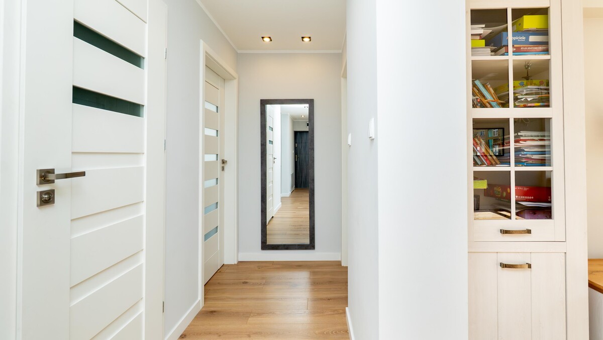 Elbląg TO MY SPRZEDAJEMYNIERUCHOMOŚCI W TYM MIEŚCIEBIURO NIERUCHOMOŚCIAMERICAN HOMEWYNAJMĘ - 3 POKOJE - STARY