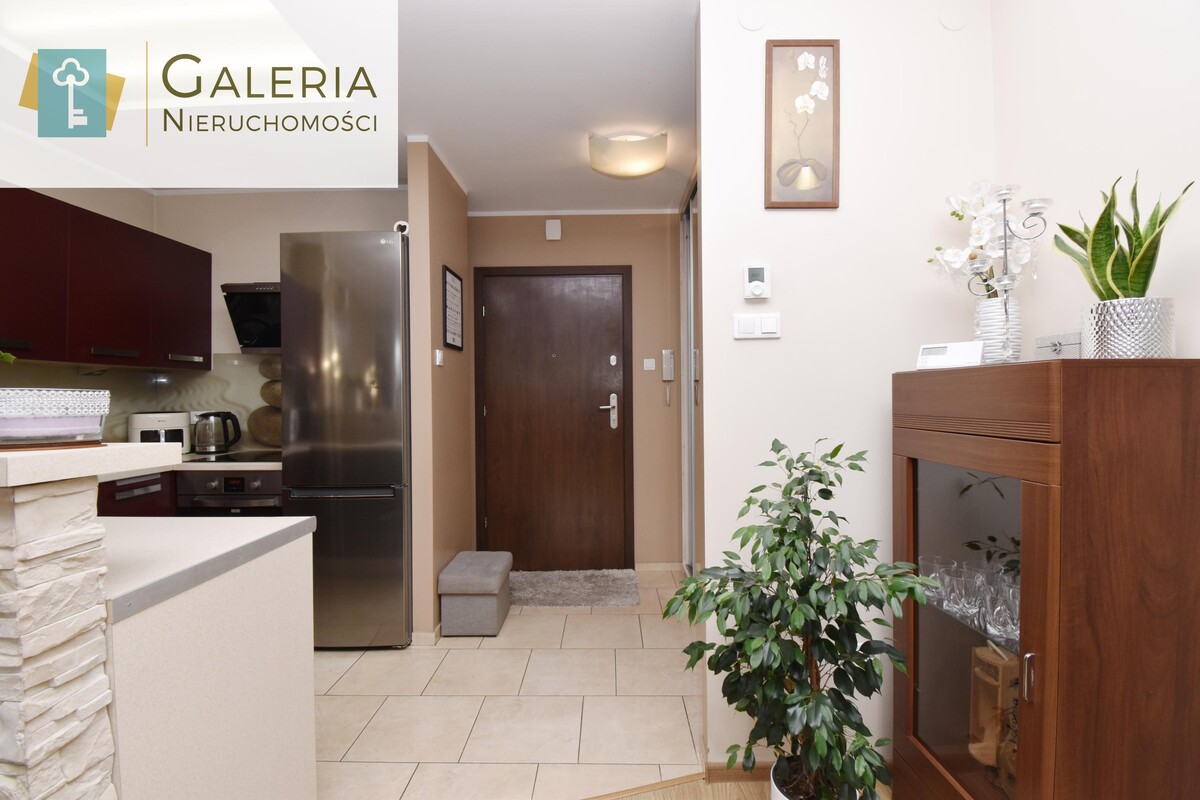 Elbląg GALERIA NIERUCHOMOŚCIZ pasji i miłości do nieruchomościNa sprzedaż: 2 pokoje, II piętro, nowsze zasoby,