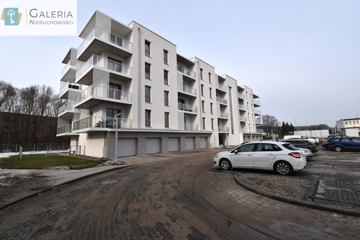 Elbląg GALERIA NIERUCHOMOŚCIZ pasji i miłości do nieruchomościNa sprzedaż:&nbsp;  Nowoczesne trzy pokoje z ogródkiem i