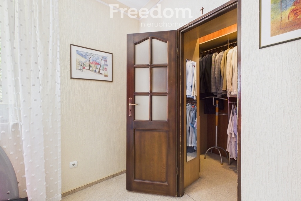 Elbląg FREEDOM NIERUCHOMOŚCISprzedam dom - Elbląg. Z wielką radością prezentuję ofertę tego ciekawego i