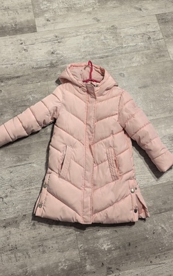 Elbląg Sprzedam zimową kurtkę puchową dla dziewczynki, * rozmiar 116
* firma : CoolClub
* o długości płaszczyka 
*