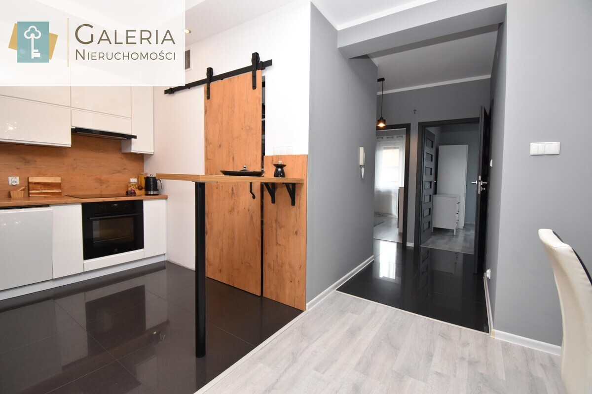 Elbląg GALERIA NIERUCHOMOŚCIZ pasji i miłości do nieruchomościNa sprzedaż: Wyjątkowy przestronny 3-pokojowy apartament