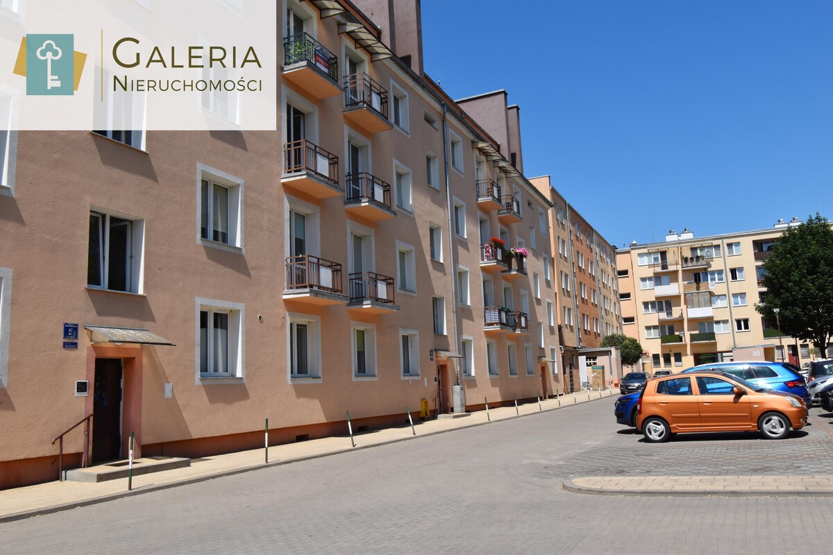 Elbląg GALERIA NIERUCHOMOŚCIZ pasji i miłości do nieruchomościNa wynajem: Kawalerka - Centrum Elbląga, Parking,