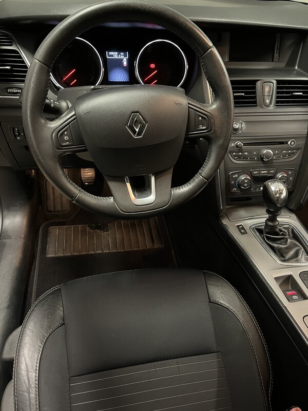 Elbląg Renault Latitude 2.0DCi Diesel 150KM 2011r przebieg 208323 km serwisowany w ASO ( segment wyżej niż