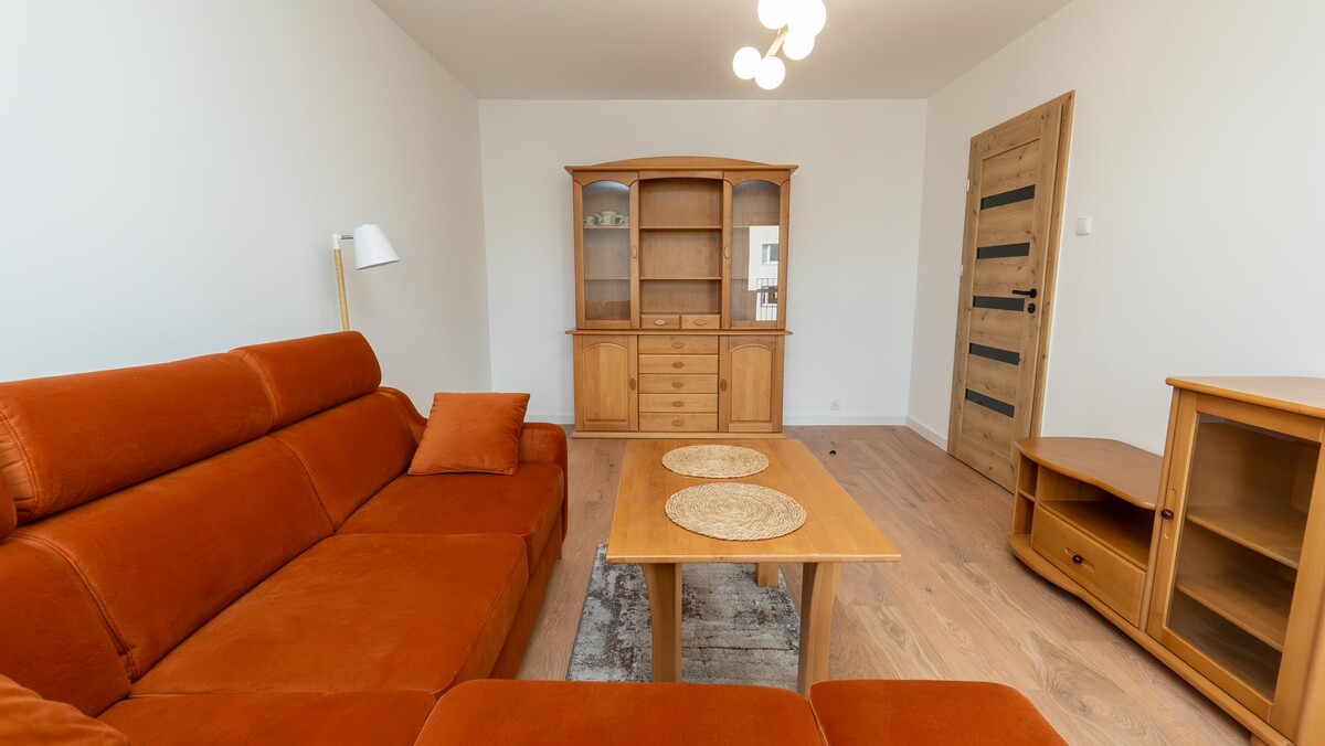 Elbląg TO MY SPRZEDAJEMYNIERUCHOMOŚCI W TYM MIEŚCIEBIURO NIERUCHOMOŚCIAMERICAN HOMEWYNAJMĘ - 2 POKOJE -