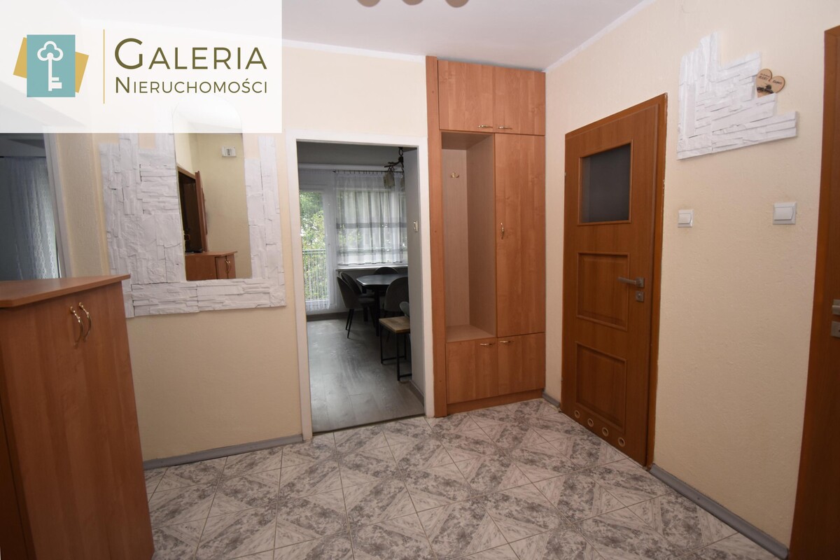 Elbląg GALERIA NIERUCHOMOŚCIZ pasji i miłości do nieruchomościNa sprzedaż: W pełni wyposażone, trzypokojowe mieszkanie