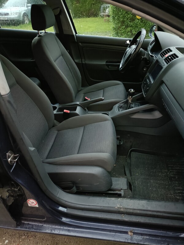 Elbląg Volkswagen Golf 2004 r, sprowadzony, 5-drzwiowy, z silnikiem diesla 1.9 TDI (90 KM). Przebieg 258720 km. Jestem