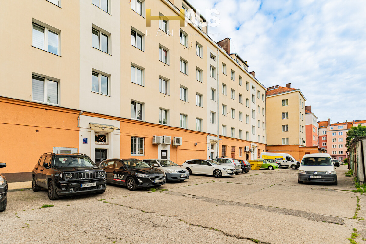 Elbląg DZIEŃ OTWARTY 15.03.2026r (NIEDZIELA)ELBLĄG, UL. HETMAŃSKA CENTRUM MIASTA 3 POKOJE POWIERZCHNIA