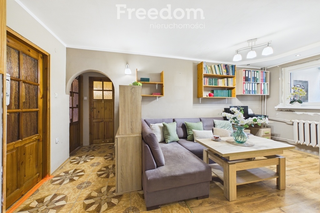 Elbląg FREEDOM NIERUCHOMOŚCISprzedam mieszkanie - Elbląg, Lotnicza. Oferuję na sprzedaż mieszkanie o powierzchni