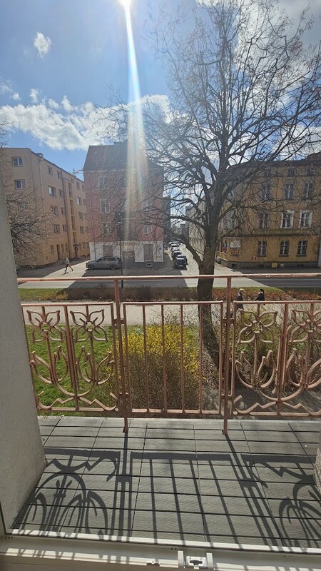 Elbląg KWADRAT NIERUCHOMOŚCI 3 pokojowepo generalnym remonciebalkon1 piętrokilka minut do Starówki