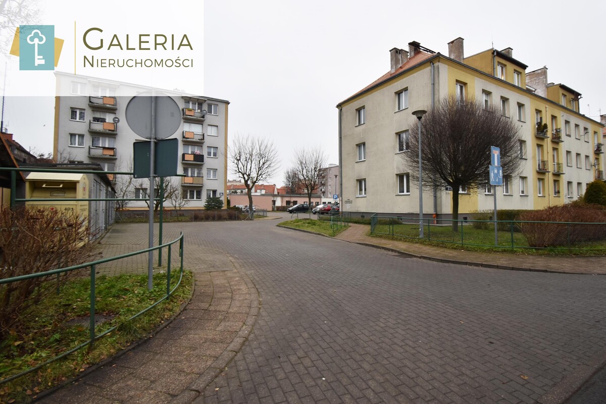 Elbląg GALERIA NIERUCHOMOŚCIZ pasji i miłości do nieruchomościNa sprzedaż: Dwa pokoje, balkon, świetna