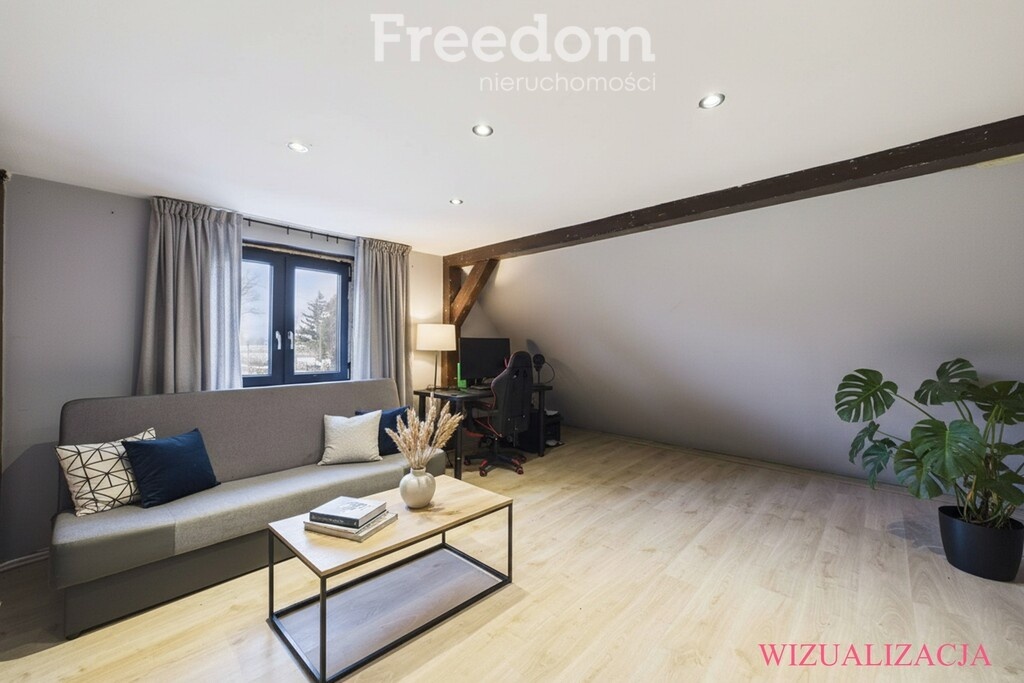 Elbląg FREEDOM NIERUCHOMOŚCISprzedam dom - Rakowe pole. Dom oferuje przyjazny układ pomieszczeń na parterze oraz