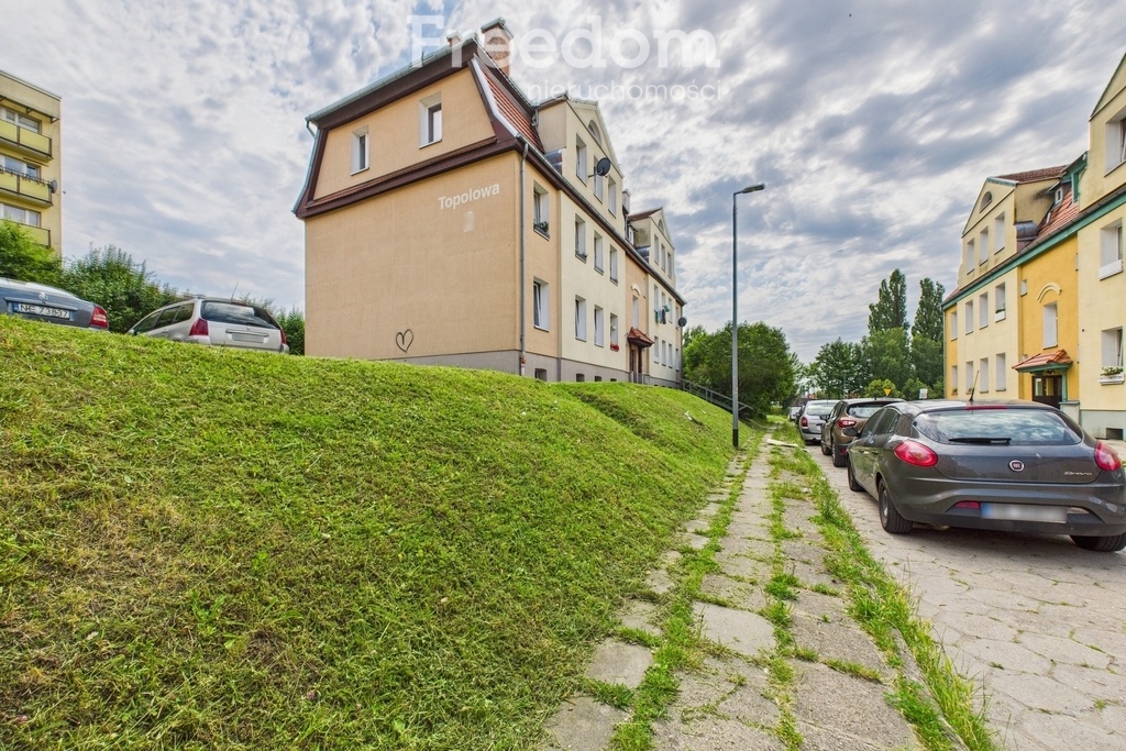 Elbląg FREEDOM NIERUCHOMOŚCISprzedam mieszkanie - Elbląg, Topolowa. Na sprzedaż oferuję przytulne, w pełni