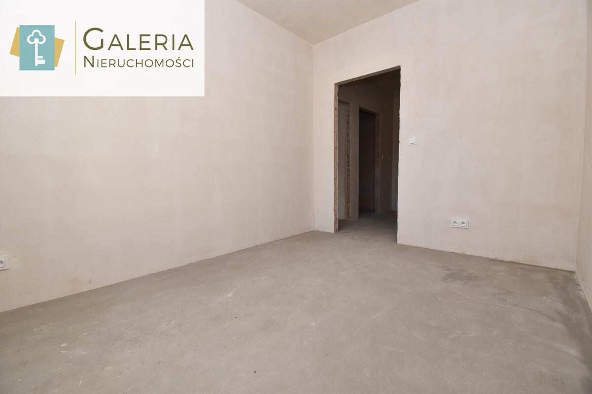 Elbląg GALERIA NIERUCHOMOŚCIZ pasji i miłości do nieruchomościNa sprzedaż: 3 pokojowe mieszkanie do własnej aranżacji