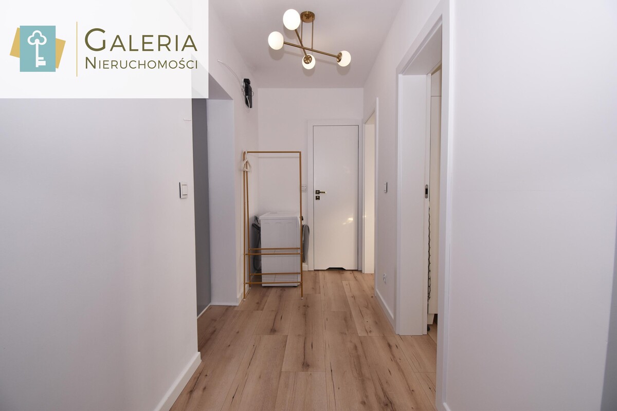 Elbląg GALERIA NIERUCHOMOŚCIZ pasji i miłości do nieruchomościNa wynajem: Przytulne 3 pokoje z balkonem i klimatyzacją