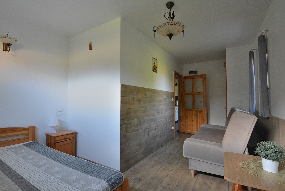 Elbląg WGN- NIERUCHOMOŚCI biuro w Elblągu prezentuje na sprzedaż trzy domy: dom rodzinny, dom letniskowy i dom