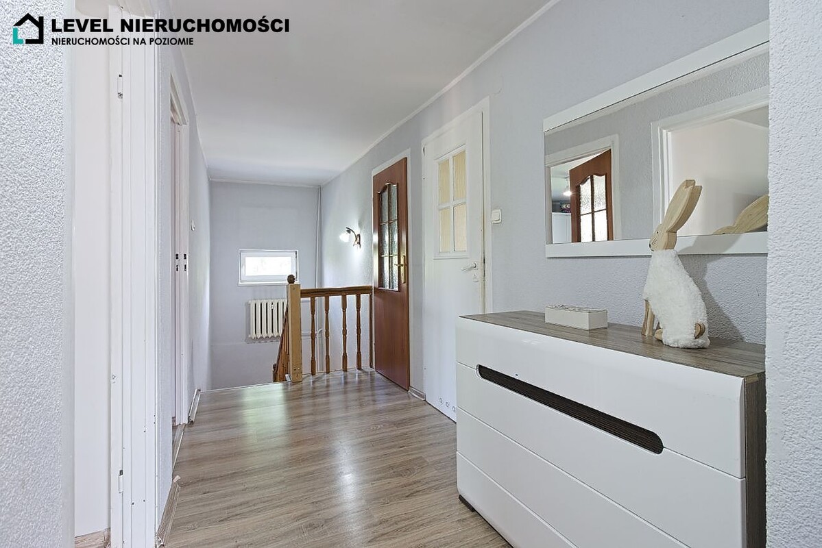 Elbląg LEVEL NIERUCHOMOŚCI Dom z garazemPasłęk128m2 NIERUCHOMOŚCI NA POZIOMIE