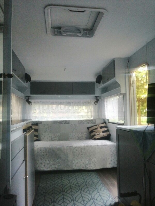 Elbląg Sprzedam dużą przyczepę campingową po kapitalnym remoncie nie zarejstrowana. Napewno idealnie zastapi altankę