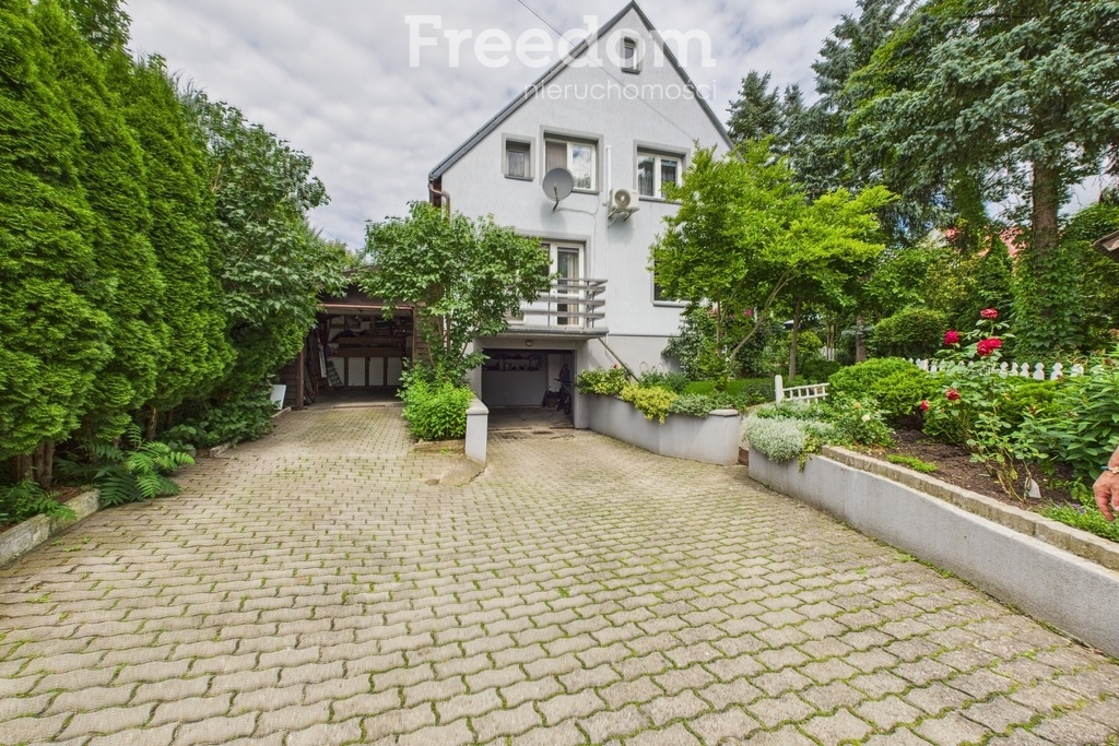 Elbląg FREEDOM NIERUCHOMOŚCISprzedam dom - Morąg, Świerkowa. Szukasz przestrzeni, wygody i solidnej