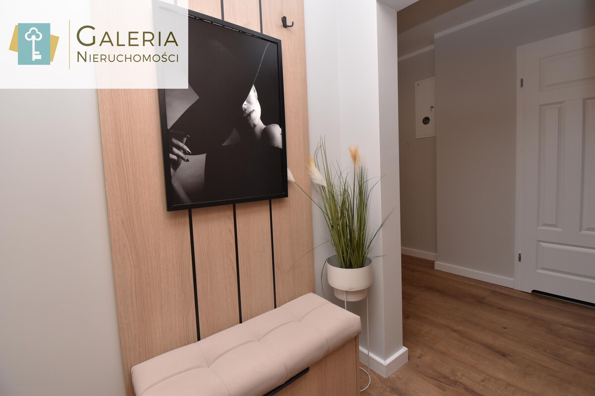 Elbląg GALERIA NIERUCHOMOŚCIZ pasji i miłości do nieruchomościNa sprzedaż: Nowe wnętrze! 3 pokoje z balkonem przy