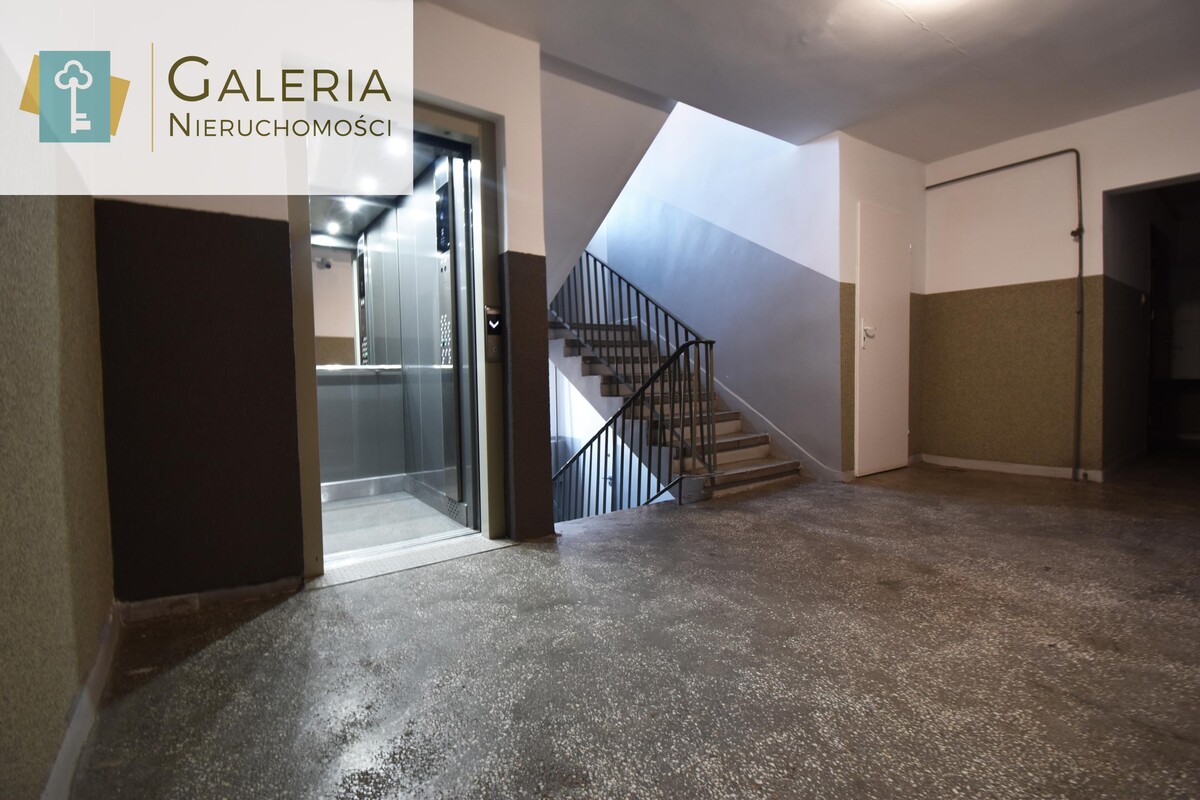 Elbląg GALERIA NIERUCHOMOŚCIZ pasji i miłości do nieruchomościNa sprzedaż: Kawalerka z balkonem w centrumMalbork, ul.