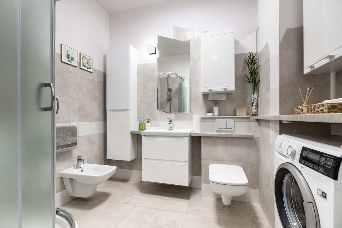 Elbląg Sprzedam mieszkanie 2 pokojowe, 53,77 m2 na osiedlu przy ul. Łęczyckiej. Gotowe do zamieszkania.