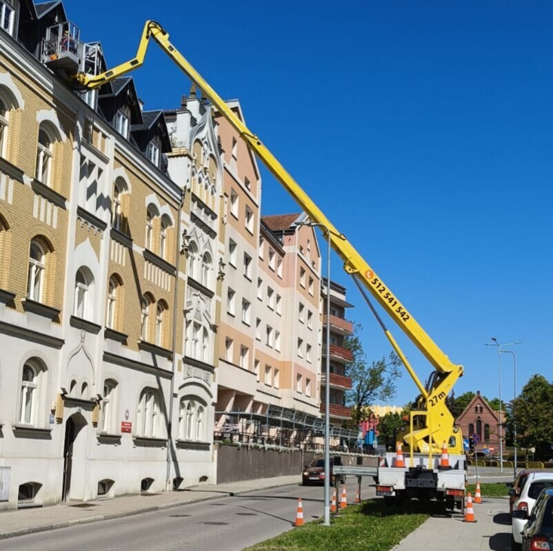Elbląg • Usługi podnośnikowe - wynajem podnośnika koszowego 27m
• Wycinka, pielęgnacja drzew i krzewów