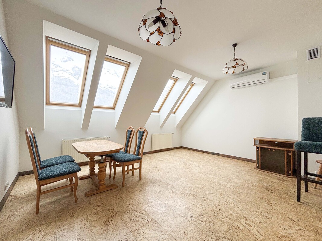 Elbląg 🏠DE FACTO NIERUCHOMOŚCI🏠TWÓJ ZAUFANY PARTNER MIESZKANIE W SERCU STAREGO MIASTA - UL.