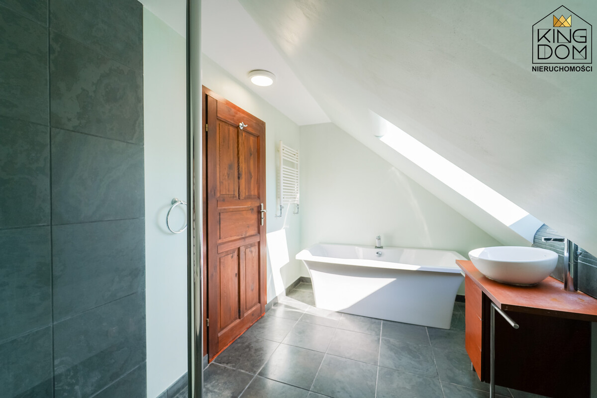 Elbląg 👑🏠  KINGDOM  🏠👑NIERUCHOMOŚCI BLISKO CIEBIE  WOLNOSTOJĄCY,