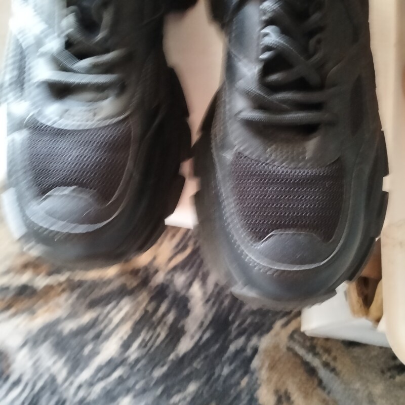 Elbląg Wyprzedaję buty męskie rozmiar 41,42,43,44,w różnych kolorach, adidasy, wyjściowe, czarne itd kurtka L czarna,