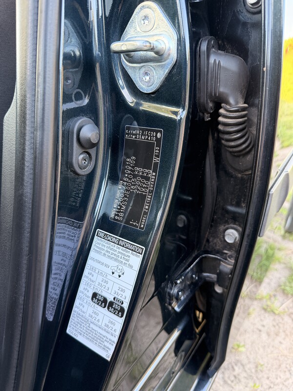 Elbląg Toyota Auris II - 1.8 Hybrid Hatchback - 136KMNajwyższa wersja wyposażenia - PrestigePrzebieg: 129tys