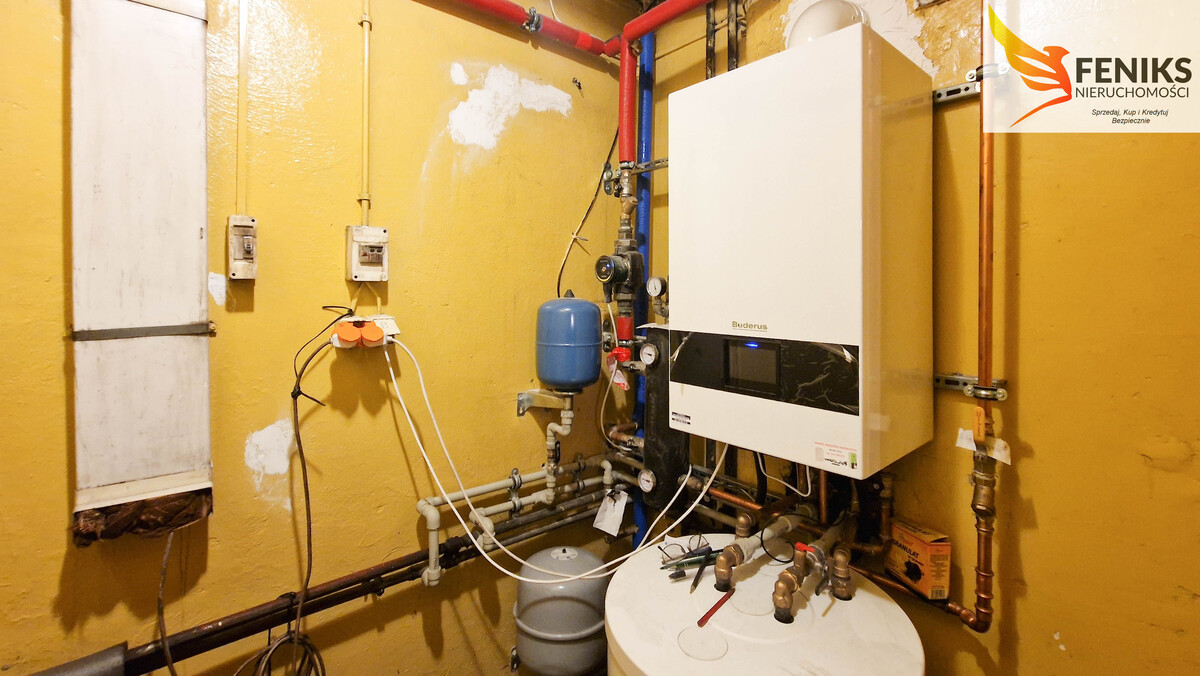 Elbląg FENIKS NIERUCHOMOŚCIPOLECA:DOM WOLNOSYTOJĄCY ELBLĄG UL. KAMIENNACENA 890.000 ZŁ POWIERZCHNIA DOMU 298,74