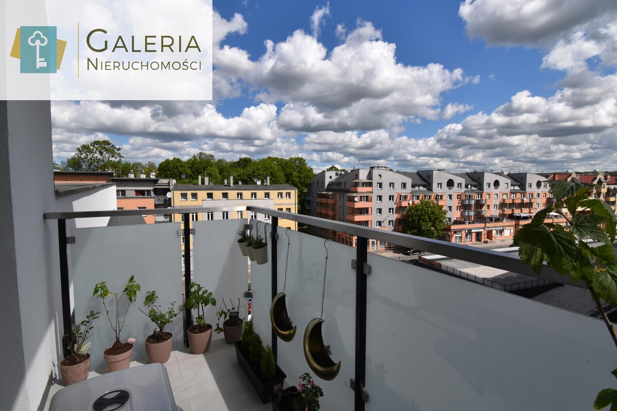 Elbląg GALERIA NIERUCHOMOŚCIZ pasji i miłości do nieruchomościNa sprzedaż: Przestronny, nowoczesny, umeblowany