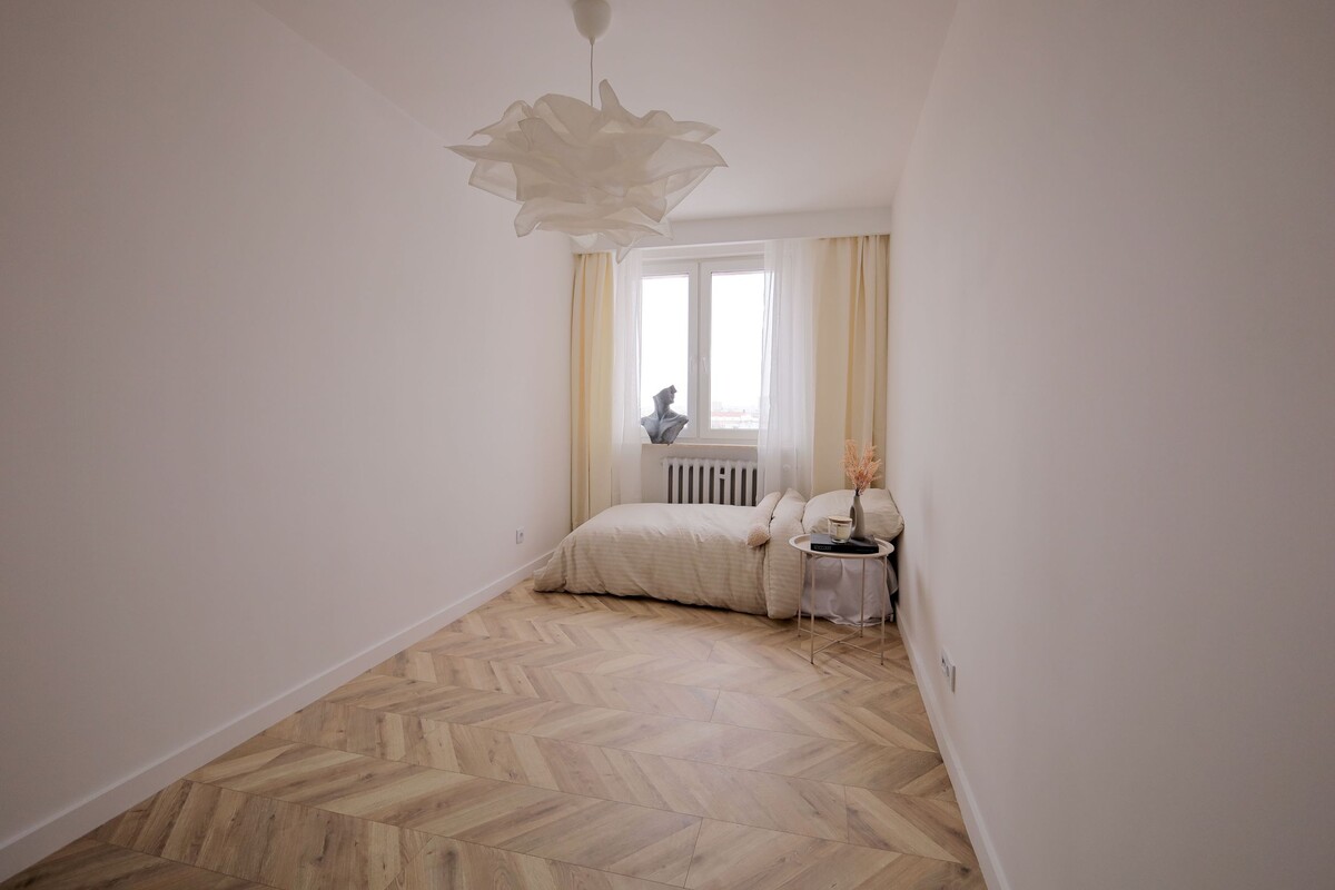 Elbląg Sprzedam mieszkanie z pięknym widokiem na miastoal. Grunwaldzka - samo centrumBalkonFunkcjonalny rozkład