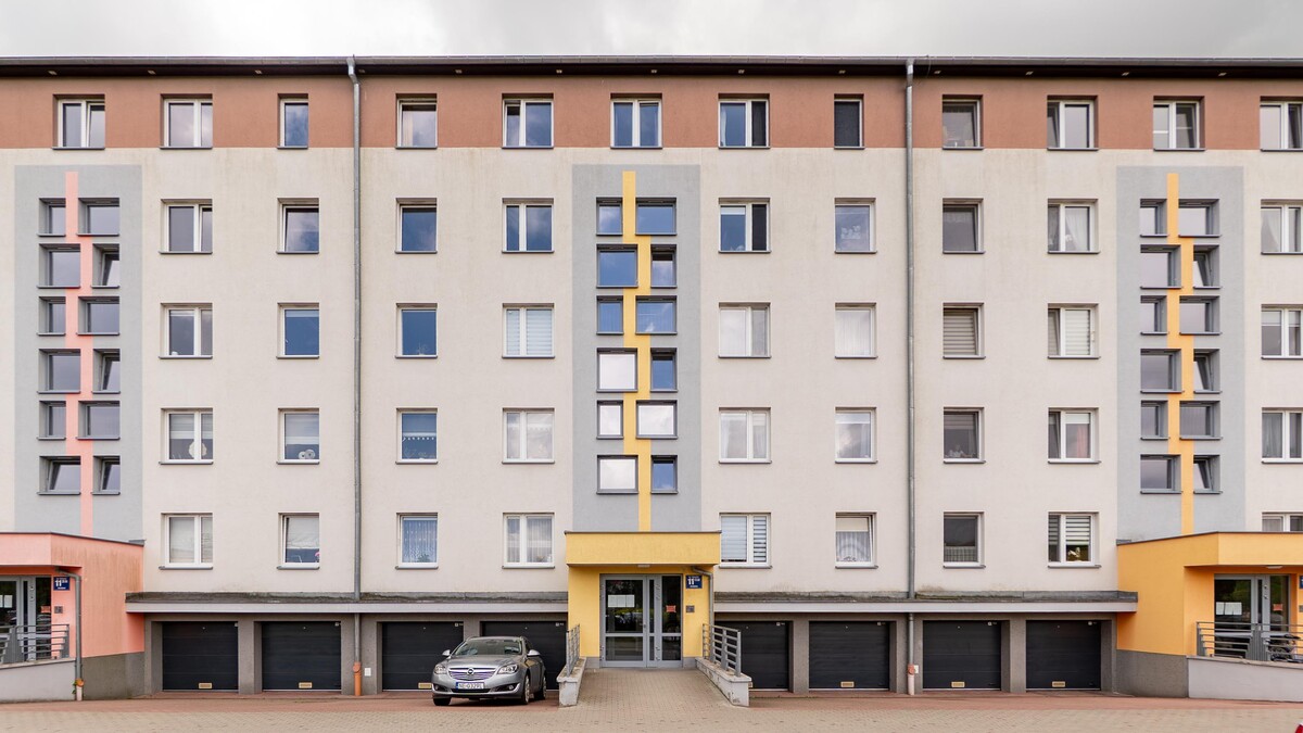 Elbląg TO MY SPRZEDAJEMYNIERUCHOMOŚCI W TYM MIEŚCIEBIURO NIERUCHOMOŚCIAMERICAN HOMEFOR SALE - 4 POKOJE - KOSSAKA