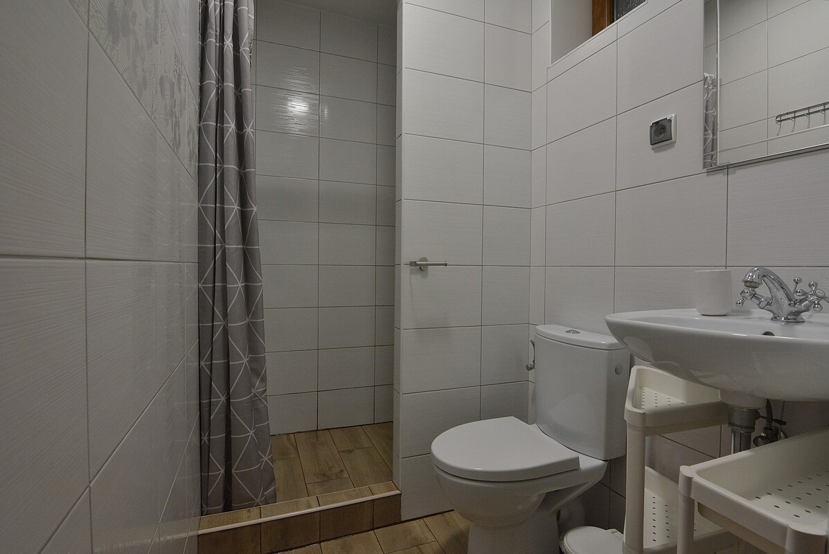 Elbląg WGN- NIERUCHOMOŚCI biuro w Elblągu prezentuje na sprzedaż trzy domy: dom rodzinny, dom letniskowy i dom