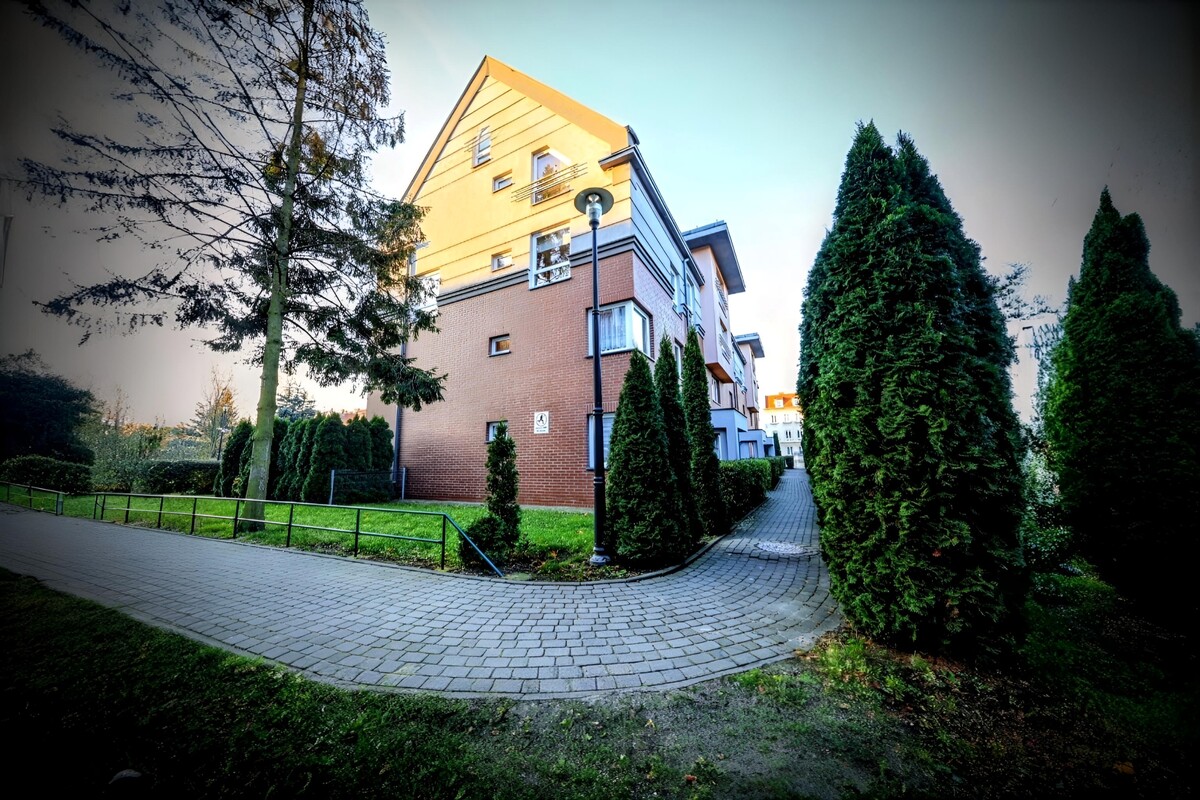 Elbląg Wyjątkowe dwupoziomowe mieszkanie 64 m2 gotowe do wprowadzeniaElbląg, ul. Browarna — komfort, przestrzeń