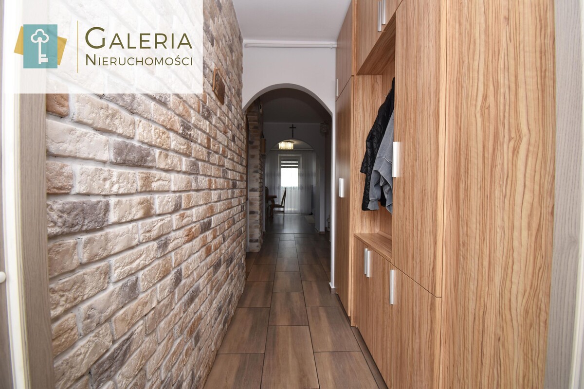 Elbląg GALERIA NIERUCHOMOŚCIZ pasji i miłości do nieruchomościNa sprzedaż: Klimatyczne, trzypokojowe mieszkanie z